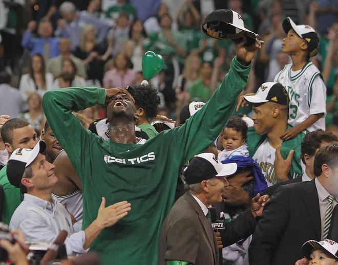 包含波士顿凯尔特人迎中超关键赛,今夜造点机会,更衣室稳定,赛季目标并未改变的词条 包含波士顿凯尔特人迎中超关键赛,今夜造点机会,更衣室稳定,赛季目标并未改变的词条